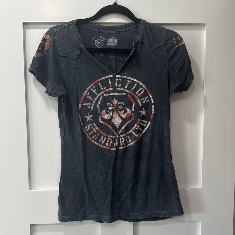 Affliction Womens V-Neck Tee